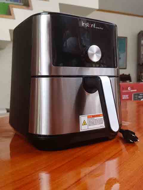 Instant Vortex 6 qt Air Fryer: Unit